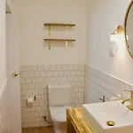 Authentic Luxury In Center Apartman Ponta Delgada